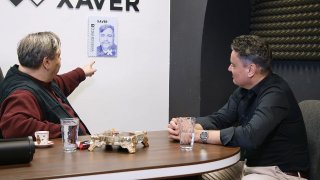 Za stranu a za Danuši! Včelař zase žvanil! Rudé právo Pávkovi sedí?