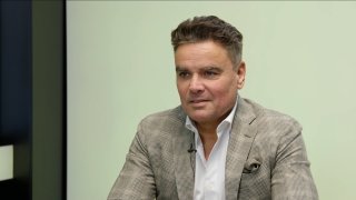 „Pavel je první polistopadový komunistický prezident. Fiala je nejlepší lhář v OECD. Jiří Čunek je posledním z lidovců.“ – Petr Holec