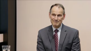 „Trump chce víc zasahovat do dění na Ukrajině i kolem Íránu. Je tím, kdo udává směr a tón. Pavel na summitu NATO prohrál.“ – Erik Best