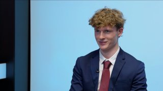 „Chci být jako Charlie Kirk. U mladých lidí ČT dost ztrácí na popularitě. Korupce v politice je úplně všude, Motoristé jsou u nás výjimkou.“ – Adam Šejna