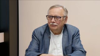 „Netanjahu hrubě chybuje, Mossad v Íránu překvapil. Ta válka je čistá brutalita, Pákistán má jaderné zbraně a na Ukrajině loví lidi na ulici.“ – Oskar Krejčí