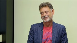 „Fialova vláda byla nejhorší od revoluce. Bartošek je regulérní blázen. Babiš s Pavlem se nakonec dohodnou, nejsou moc odlišní.“ – Vadim Petrov