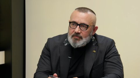 Moc peněz #34: Zlatem se už dají platit běžné služby