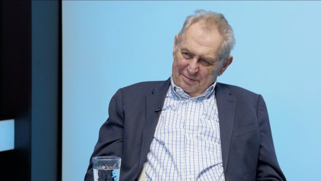 „Trump je utržený ze řetězu. Írán je podobný Venezuele, bylo porušeno mezinárodní právo, ale je dobře, že útok proběhl. 15 600 postřílených demonstrantů je argument.“ – Miloš Zeman